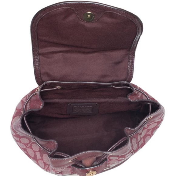 Coach Dempsey Drawstring Backpack NEW - Picture 3 of 3